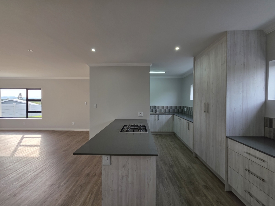 3 Bedroom Property for Sale in Paradise Beach Eastern Cape